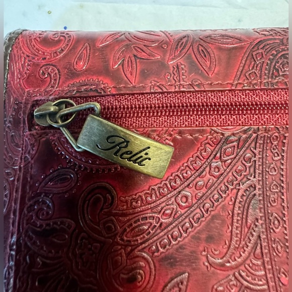 Relic Tri-Fold Snap Wallet Red&Brow. - Picture 6 of 9